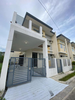 Diamond heights 4 BR near Davao Airport